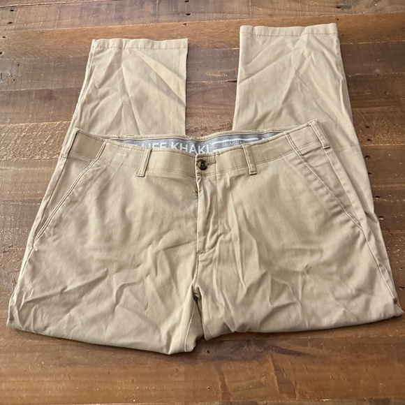 Men's Haggar Life Khaki Chino 30” inseam - Picture 1 of 5